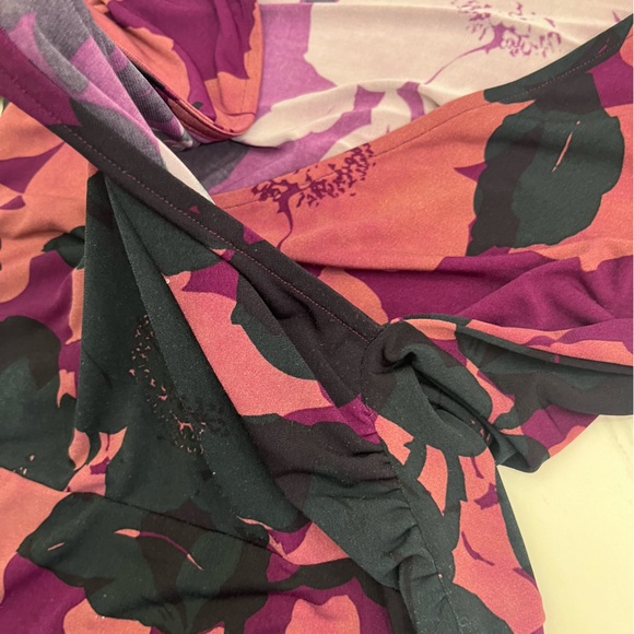 CAbi Women's Medium Black Purple Pink Floral Print Faux Wrap 3/4 Sleeve Dress - Picture 8 of 14